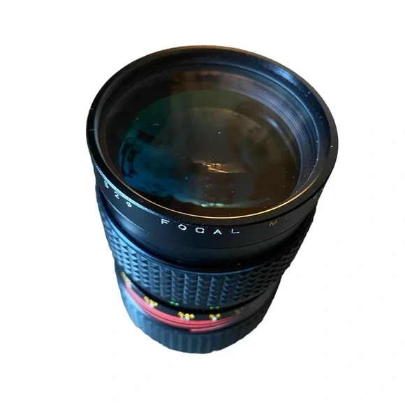 Vintage Focal 35-105mm f/3.5 lens for Minolta - Picture 2 of 9